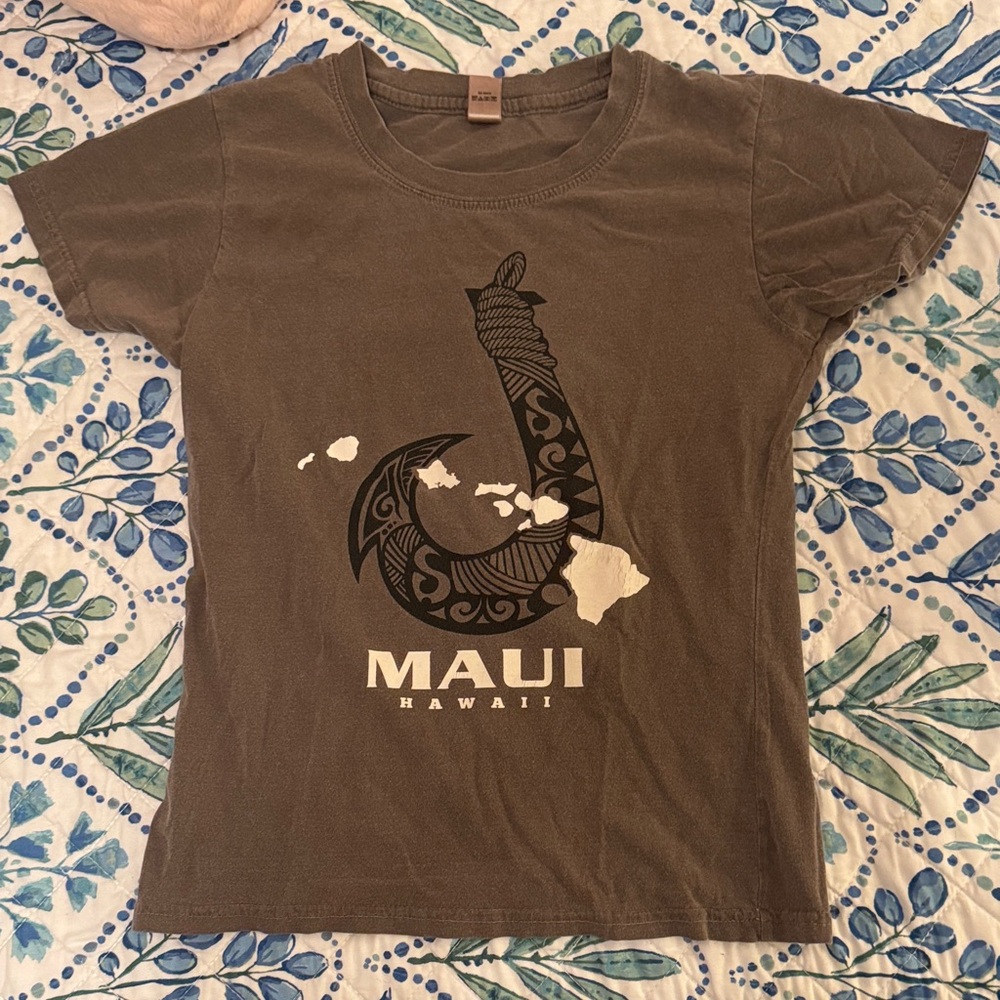 Brown Maui Hawaii T-Shirt small pre-shrunk